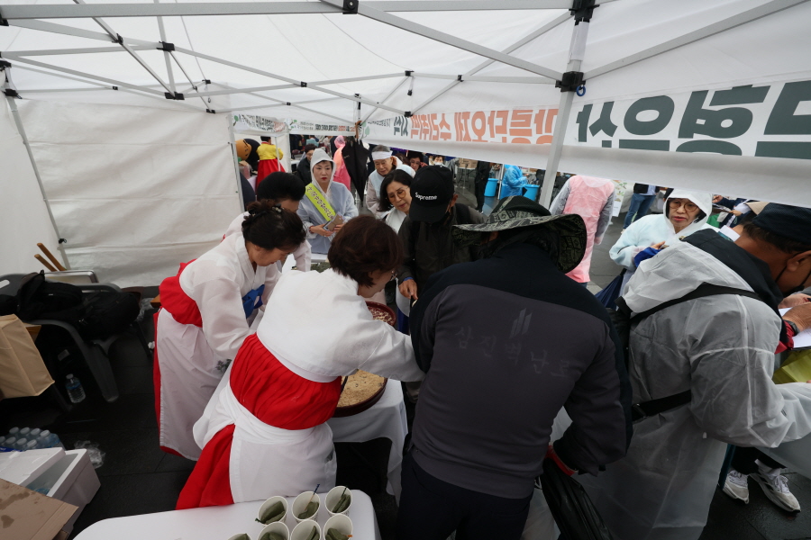 [크기변환]인사동 행사 사진 (8).jpg
